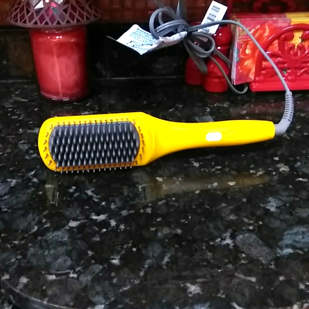 DryBar The Brush Crush Heated Straightening Brush